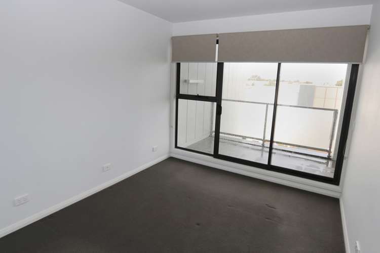 Fourth view of Homely apartment listing, 301/1 Flynn Close, Bundoora VIC 3083