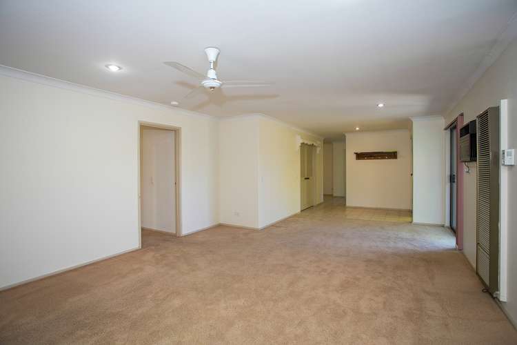 Fifth view of Homely house listing, 8 Pepper Close, Ballajura WA 6066