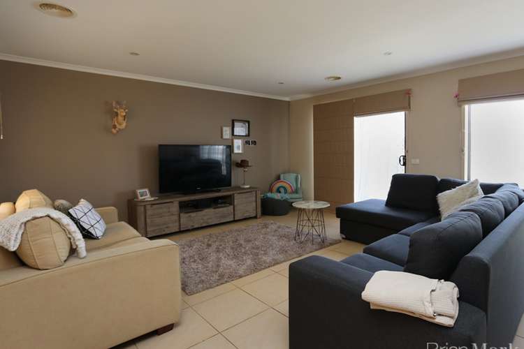 Second view of Homely house listing, 2 Manifera Close, Wyndham Vale VIC 3024