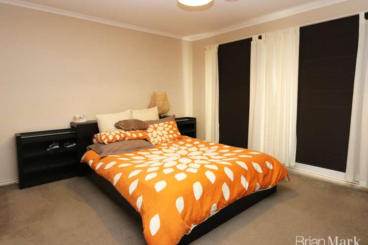 Sixth view of Homely house listing, 2 Manifera Close, Wyndham Vale VIC 3024