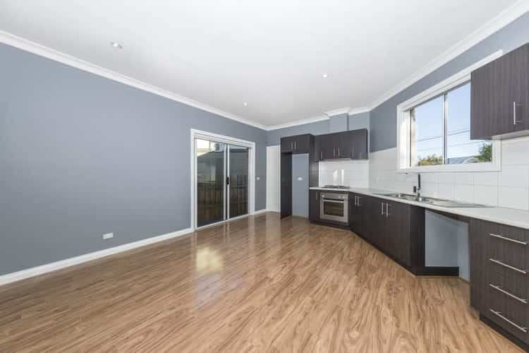Fifth view of Homely townhouse listing, 6 Errington Road, St Albans VIC 3021
