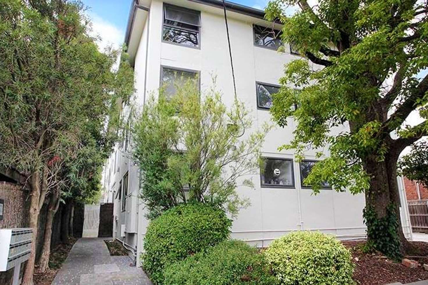 Main view of Homely apartment listing, 18/1 Wrexham Road, Windsor VIC 3181
