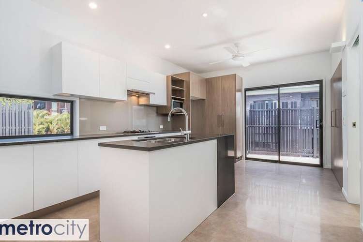 Main view of Homely townhouse listing, 3/173 Sir Fred Schonell Drive, St Lucia QLD 4067