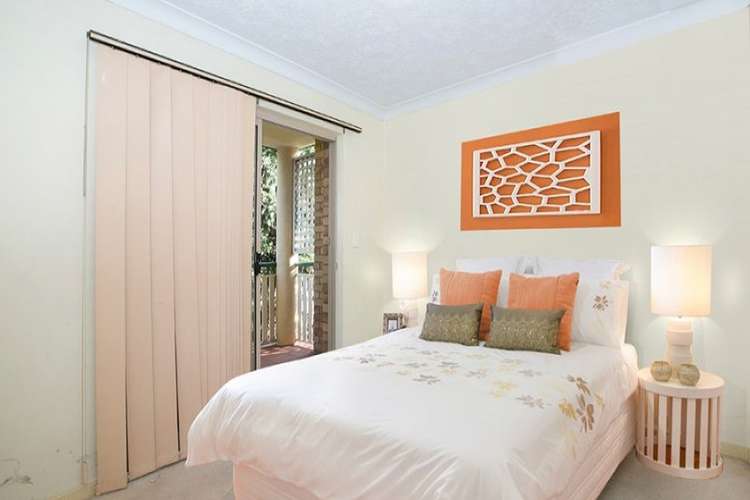 Third view of Homely unit listing, 2/6 Elliott Street, Clayfield QLD 4011