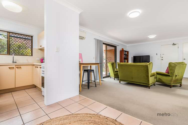 Fifth view of Homely unit listing, 3/61 Real Street, Annerley QLD 4103