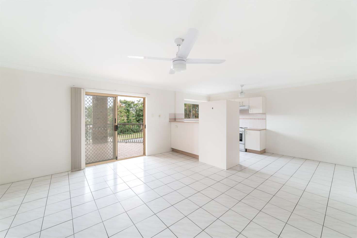 Main view of Homely unit listing, 1/11 Tenby Street, Mount Gravatt QLD 4122