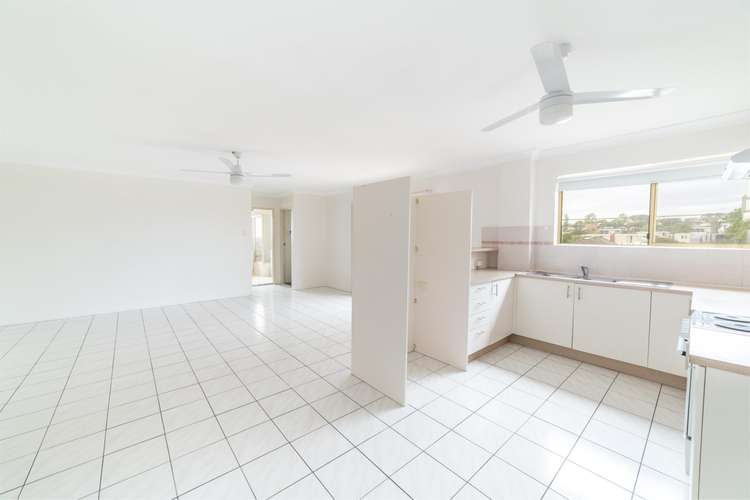 Fourth view of Homely unit listing, 1/11 Tenby Street, Mount Gravatt QLD 4122