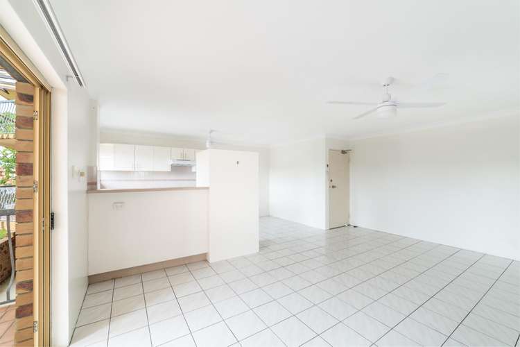 Fifth view of Homely unit listing, 1/11 Tenby Street, Mount Gravatt QLD 4122