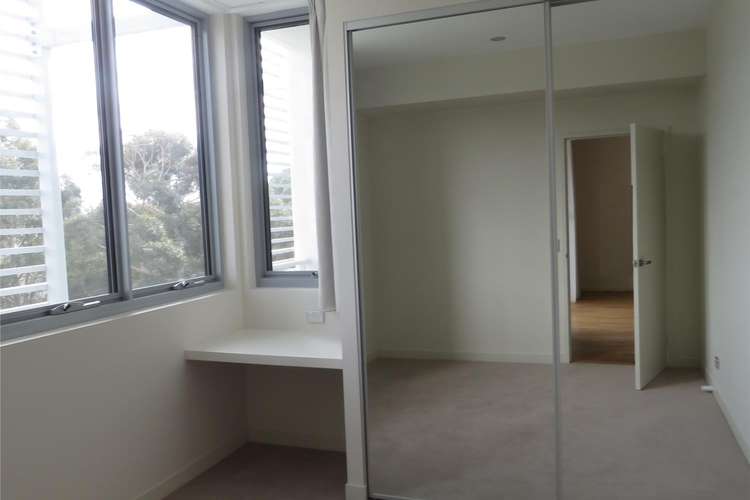 Fifth view of Homely apartment listing, 302/2 Rutland Avenue, Lathlain WA 6100