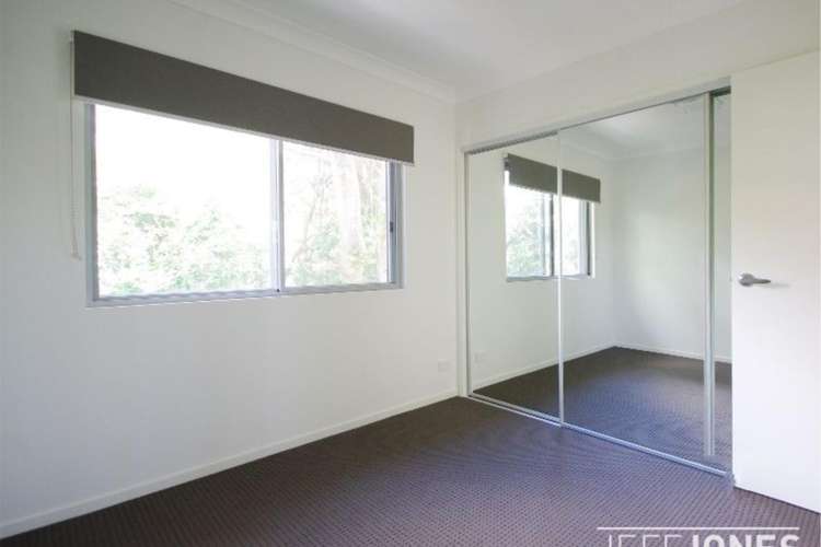 Fifth view of Homely unit listing, 3/15 Lagonda Street, Annerley QLD 4103