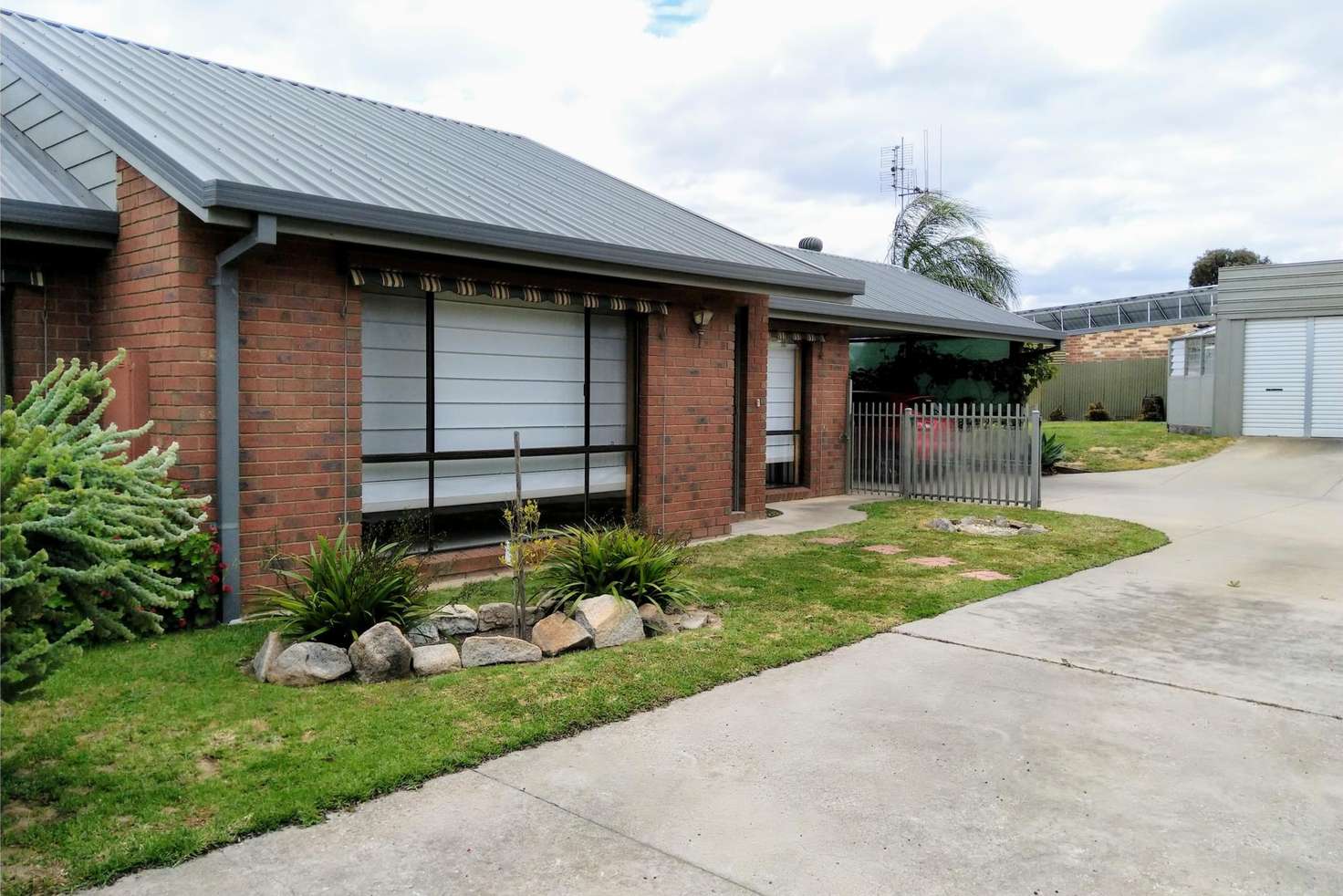 Main view of Homely house listing, 2/19 Patrick Street, East Bendigo VIC 3550