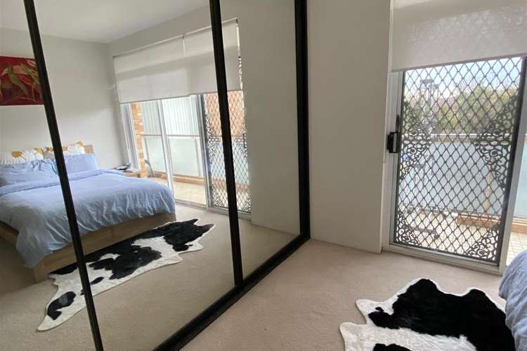 Third view of Homely apartment listing, 6a/18 Burke Road, Cronulla NSW 2230