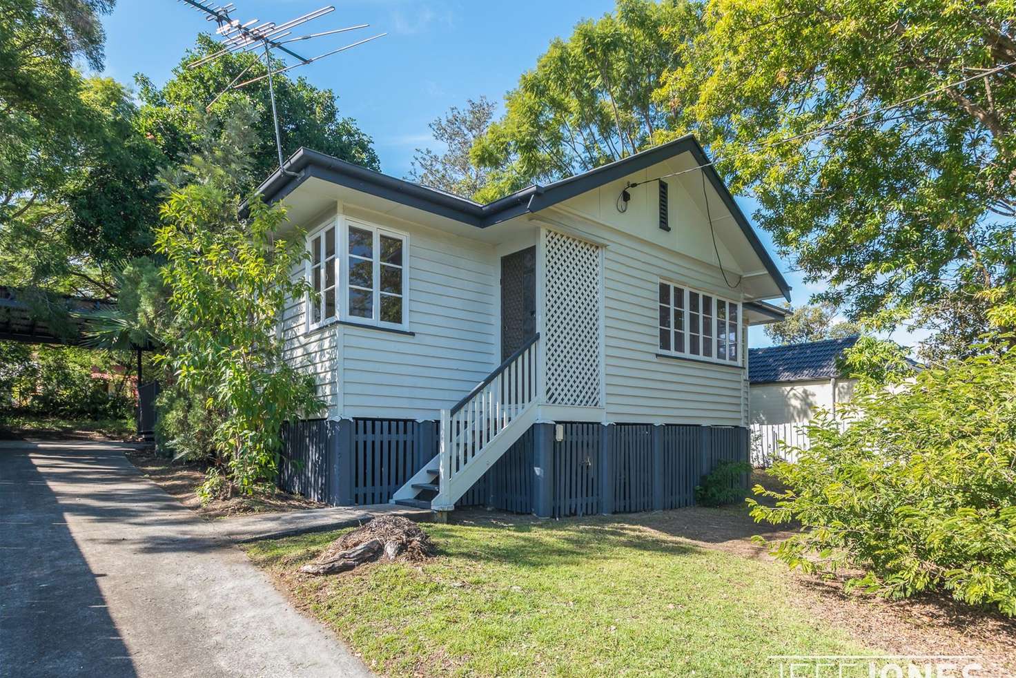 Main view of Homely unit listing, 92 Layard Street, Holland Park QLD 4121