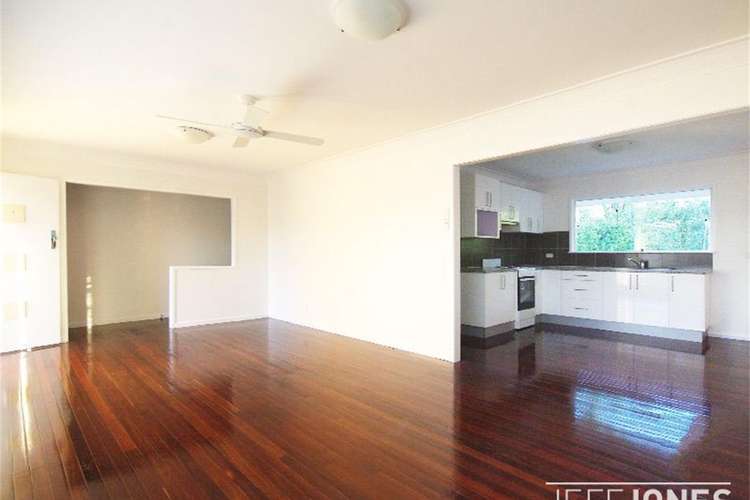Fourth view of Homely house listing, 8 Dalgety Street, Mount Gravatt East QLD 4122