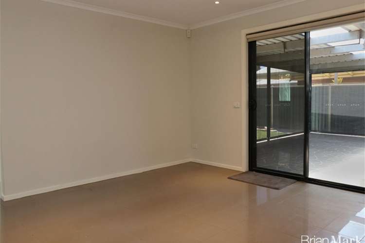 Fifth view of Homely house listing, 18 Mount Eagle Way, Wyndham Vale VIC 3024