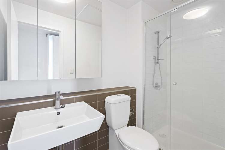 Fourth view of Homely apartment listing, 2205/220 Spencer Street, Melbourne VIC 3000