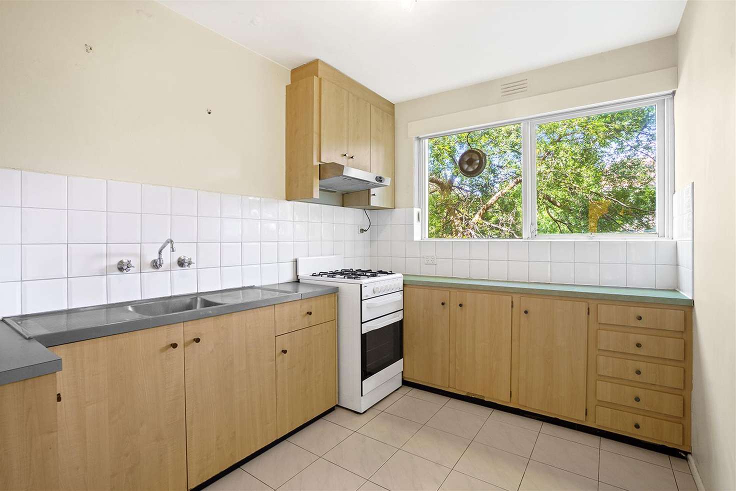 Main view of Homely apartment listing, 5/212 Walsh Street, South Yarra VIC 3141