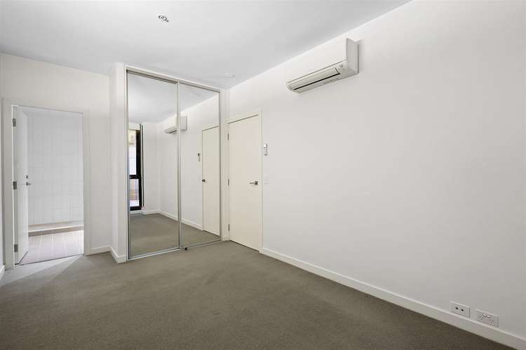 Fifth view of Homely apartment listing, 512/470 St Kilda Road, Melbourne VIC 3004