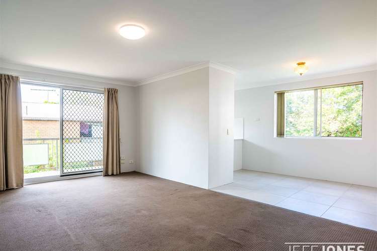 Third view of Homely unit listing, 4/24 Carl Street, Woolloongabba QLD 4102