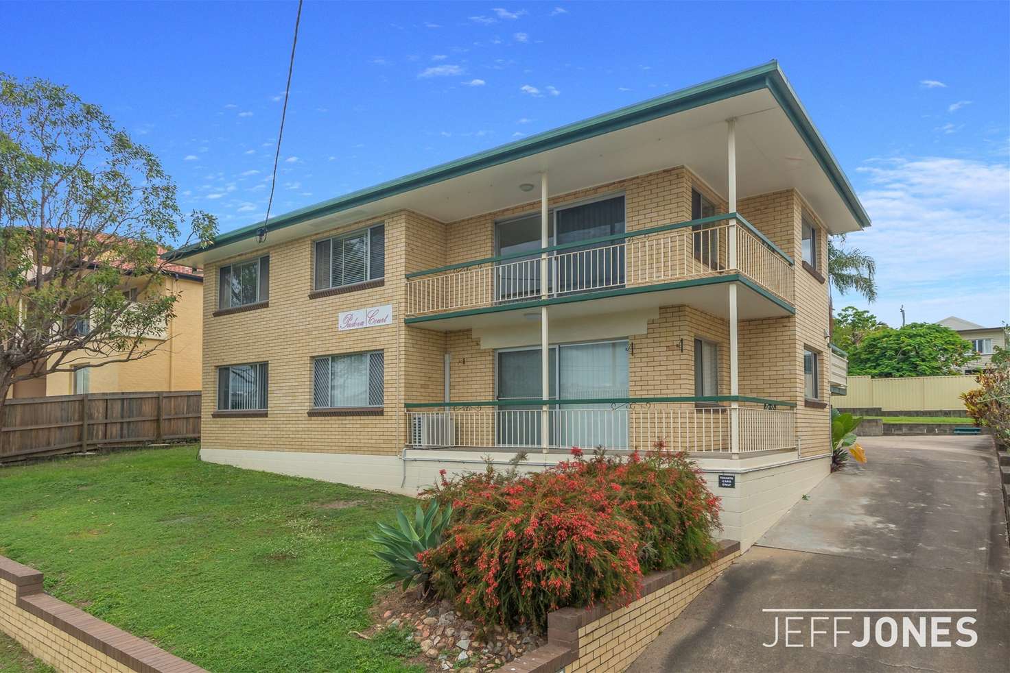 Main view of Homely unit listing, 2/35 Wellington Street, Coorparoo QLD 4151