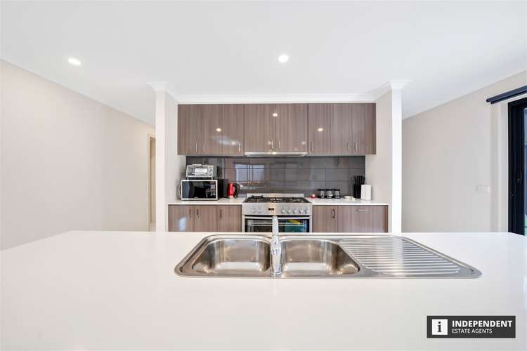 Fifth view of Homely house listing, 18 Serpells Way, Cranbourne East VIC 3977