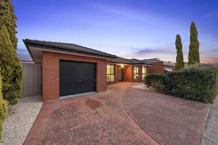 20 Mankina Circuit, Delahey VIC 3037