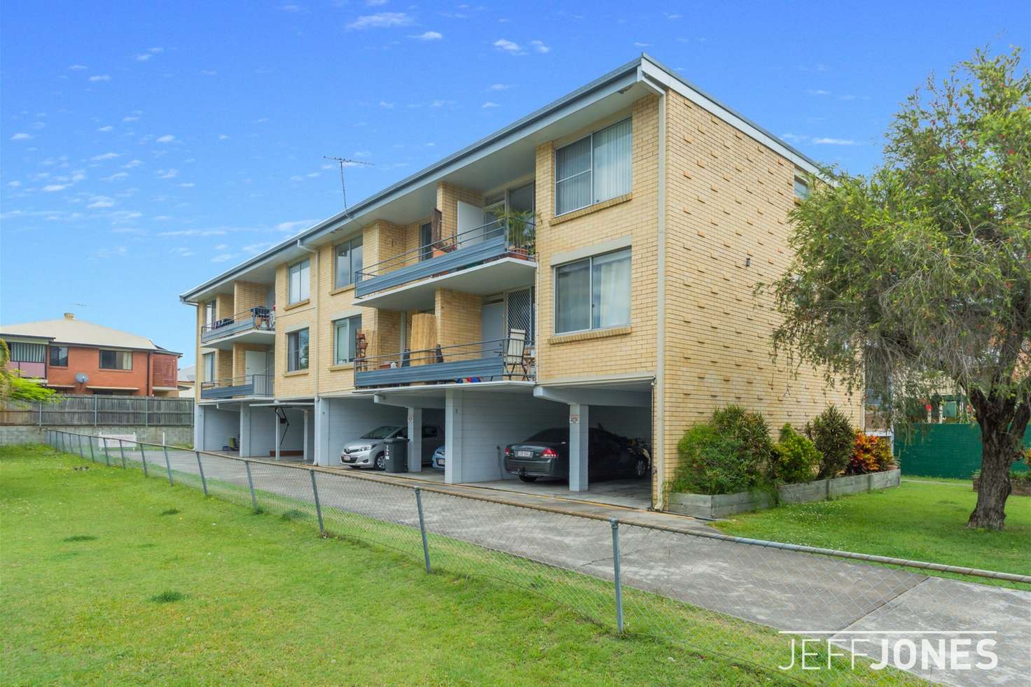 Main view of Homely unit listing, 3/33 Ellis Street, Greenslopes QLD 4120