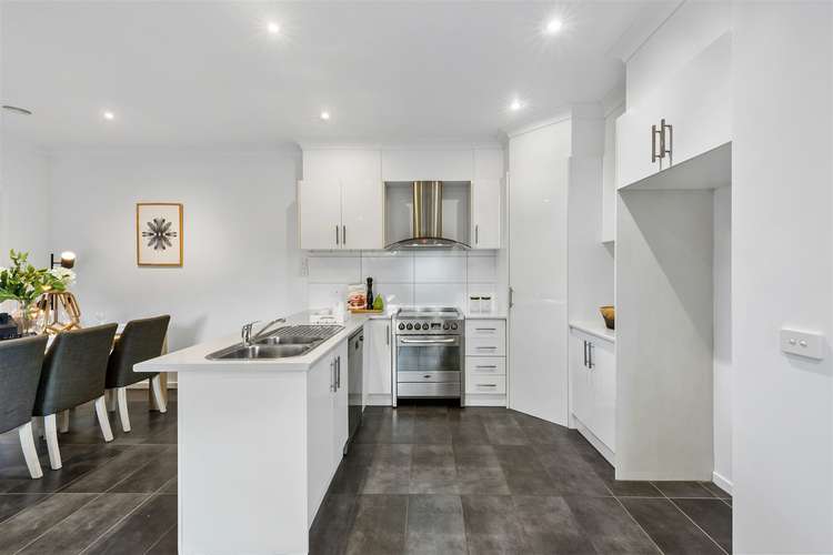 Fourth view of Homely unit listing, 3/39 Coleridge Drive, Delahey VIC 3037