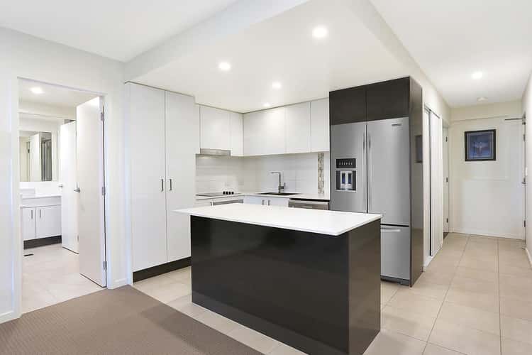 Second view of Homely unit listing, 105/35 Halcyon Way, Hope Island QLD 4212