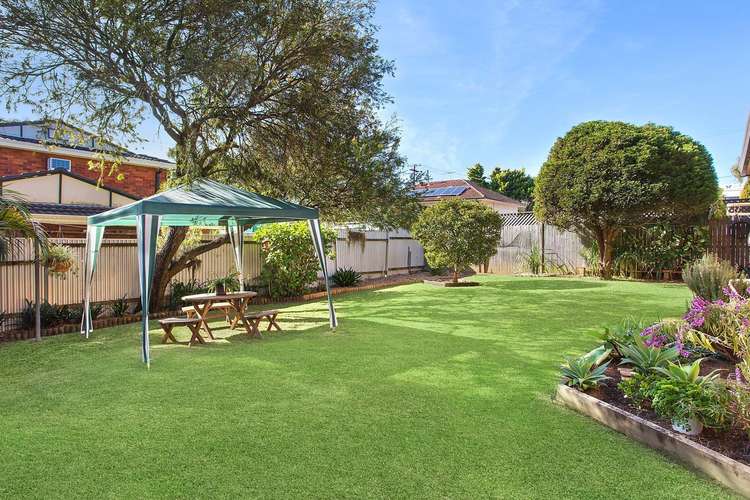 Third view of Homely house listing, 4 Poplar Place, Kirrawee NSW 2232