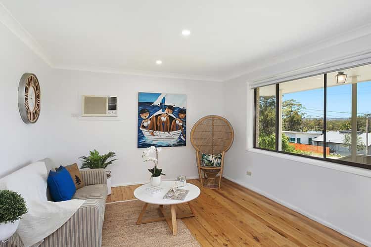 Fifth view of Homely house listing, 35 Elaine Avenue, Berkeley Vale NSW 2261