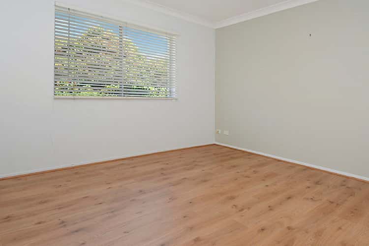 Third view of Homely apartment listing, 5/41 Stevenson Street, Ascot QLD 4007