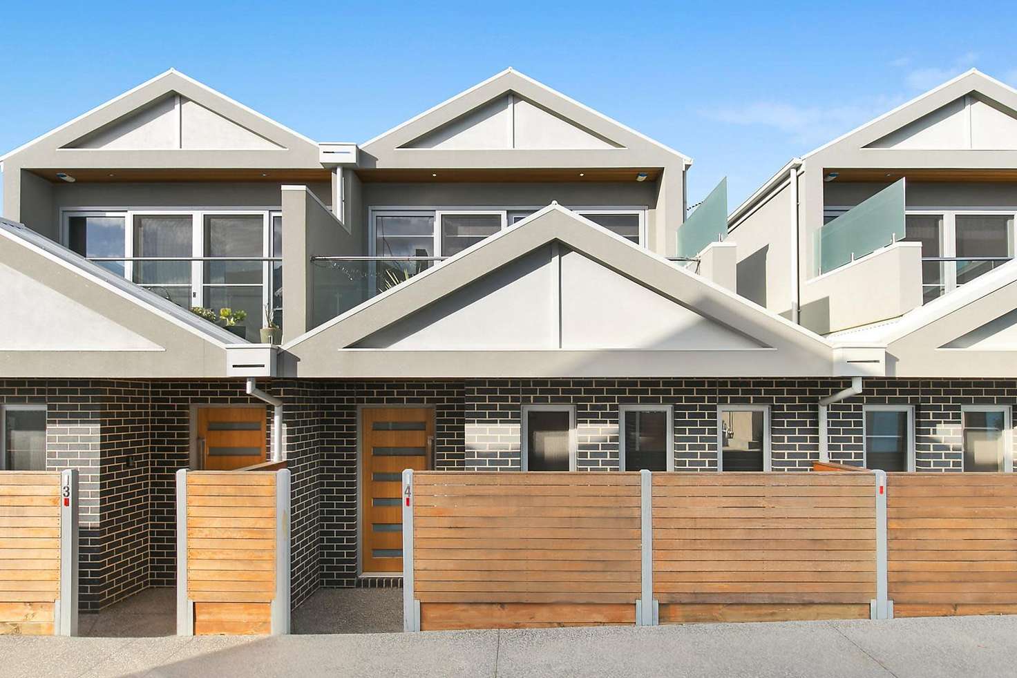 Main view of Homely townhouse listing, 4/252 Pakington Street, Geelong West VIC 3218
