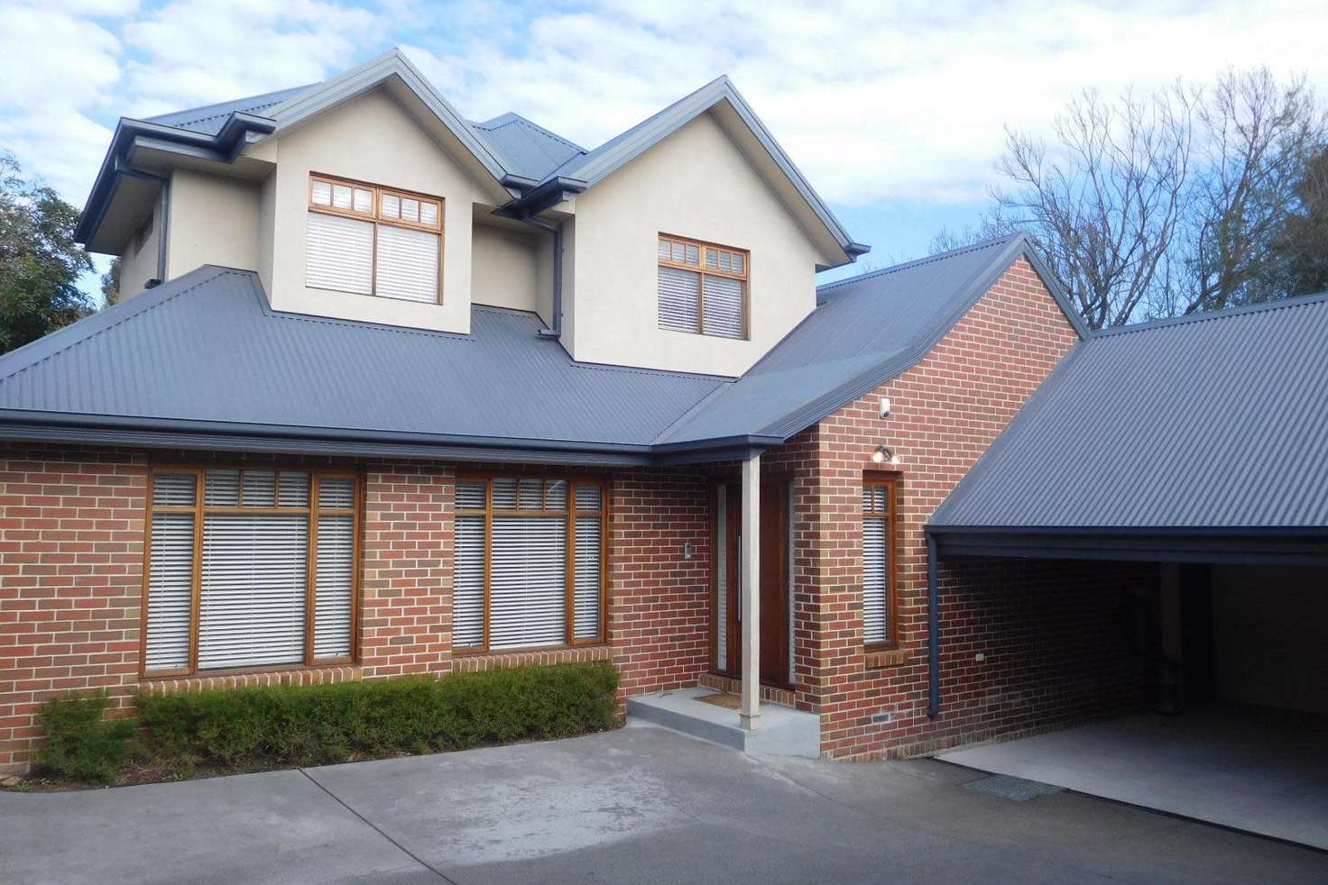 Main view of Homely townhouse listing, 2/950 Canterbury Road, Box Hill South VIC 3128