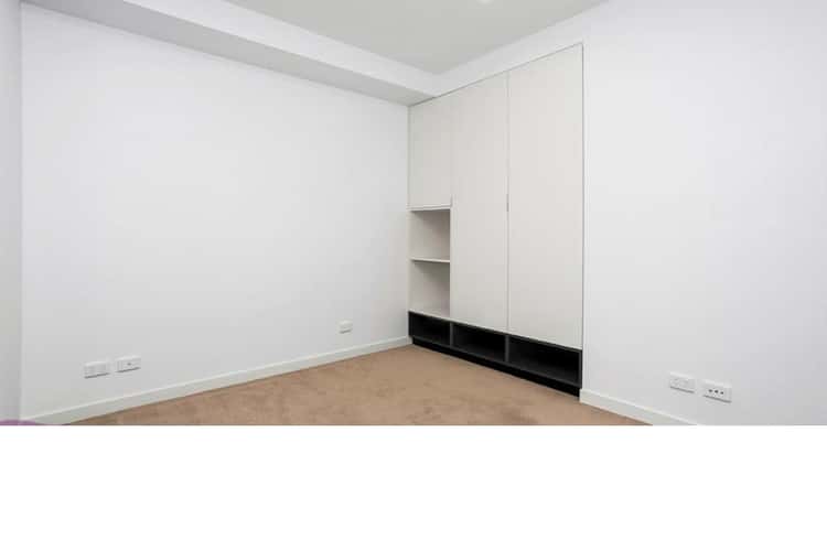 Fourth view of Homely apartment listing, 202/18 Queen Street, Blackburn VIC 3130