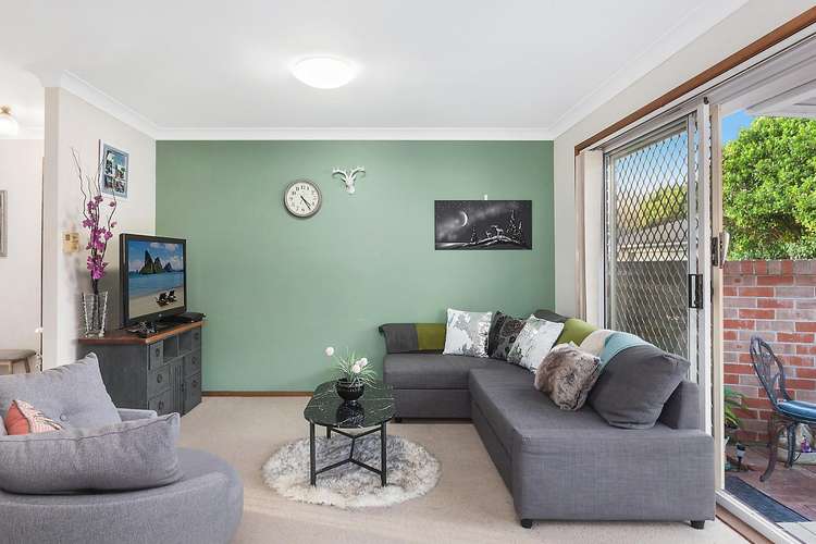 Third view of Homely villa listing, 9/3 Wyoming Street, Blackwall NSW 2256