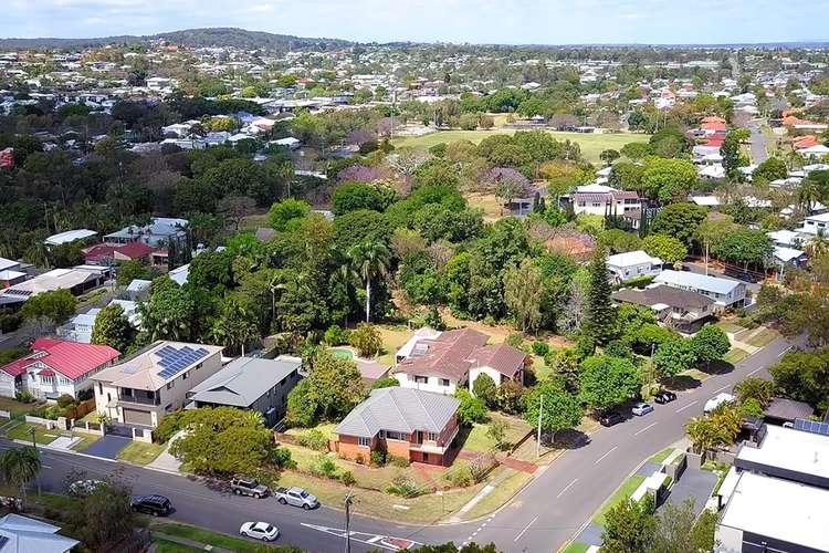 Sixth view of Homely house listing, 42 Brisbane Corso, Fairfield QLD 4103