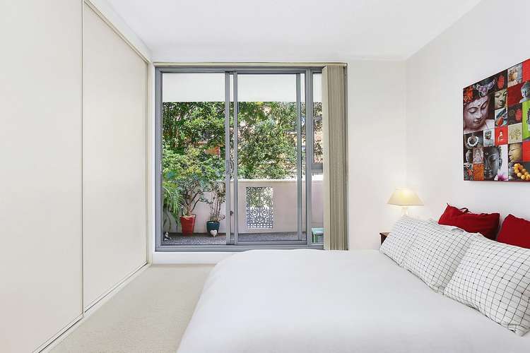 Third view of Homely apartment listing, 8/108 Mount Street, Coogee NSW 2034