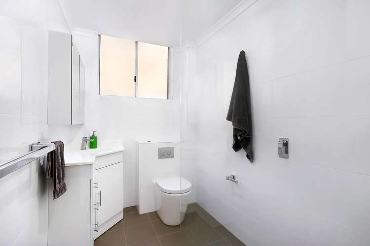 Fourth view of Homely apartment listing, 8/108 Mount Street, Coogee NSW 2034