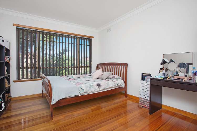 Fifth view of Homely house listing, 2 Janice Court, Fawkner VIC 3060