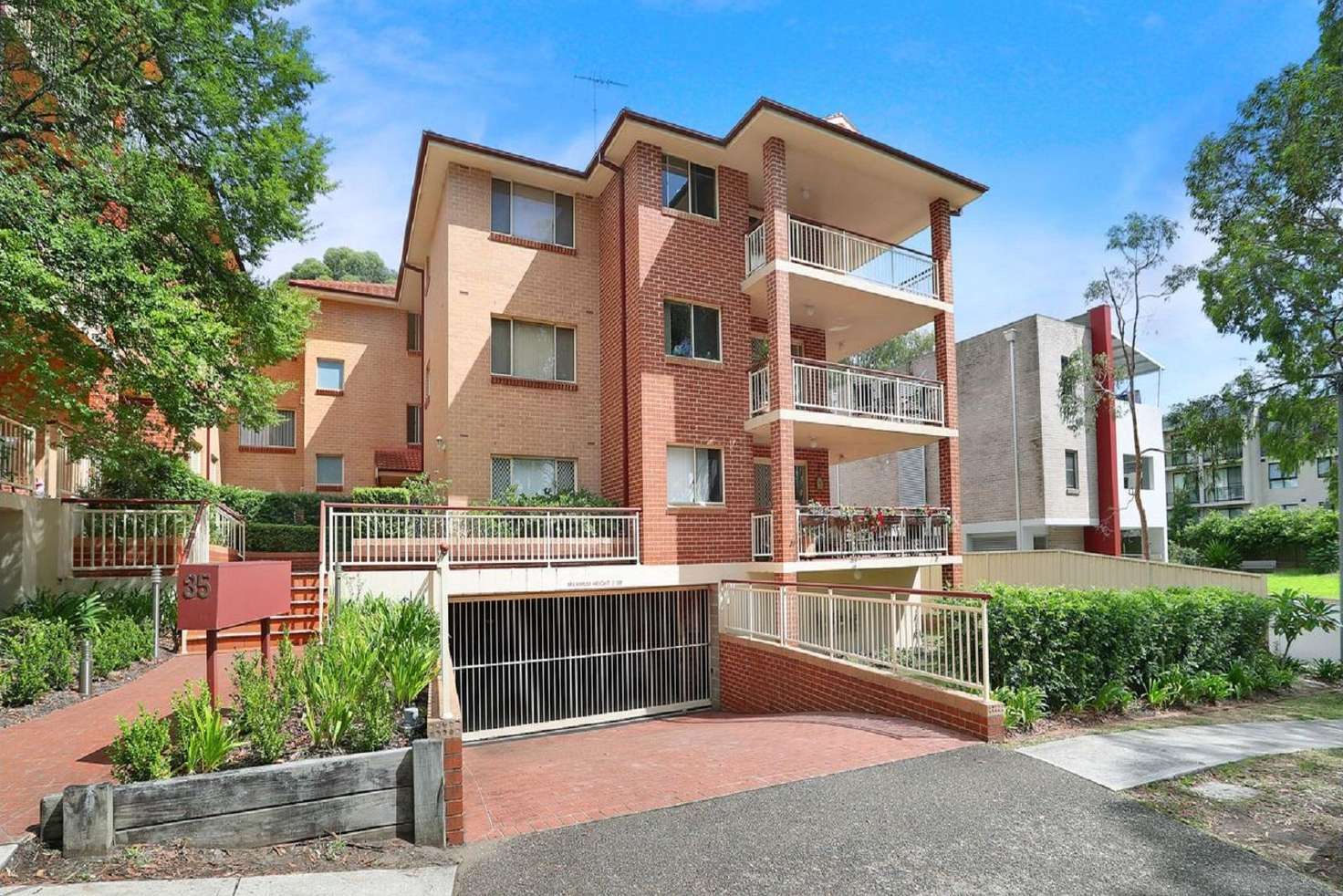 Main view of Homely unit listing, 5/31-35 Premier Street, Gymea NSW 2227