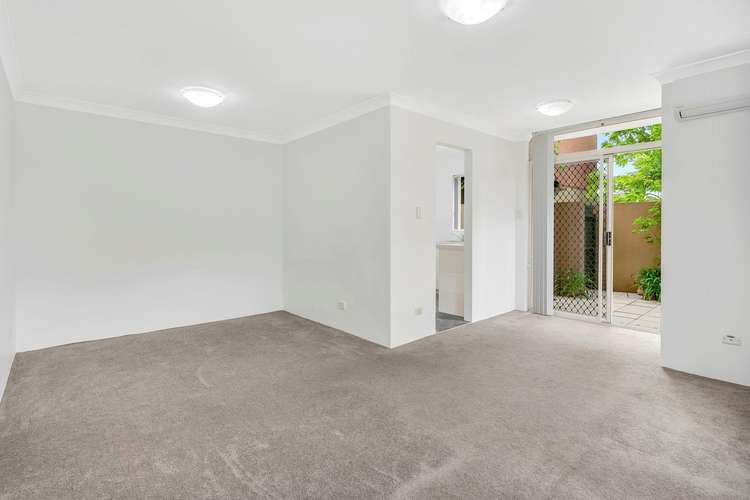 Fifth view of Homely apartment listing, 2/40-44 Rosalind Street, Cammeray NSW 2062