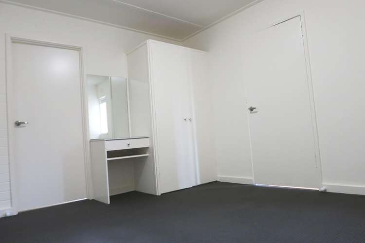 Fourth view of Homely unit listing, 9/10 Yarraduct Place, Croydon VIC 3136