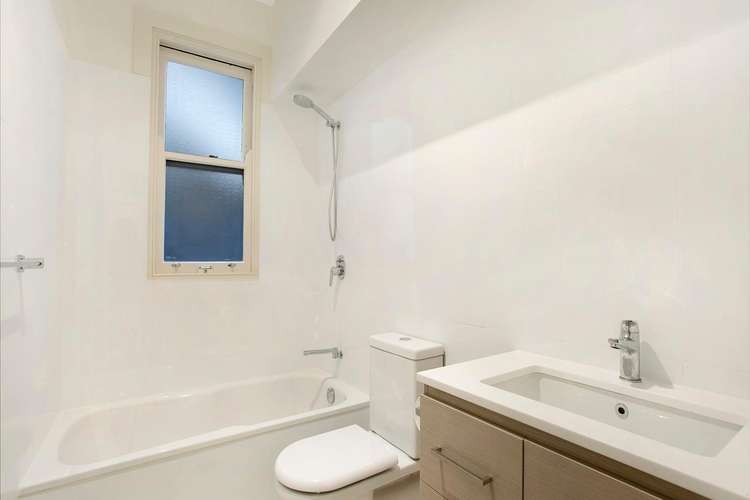 Fifth view of Homely apartment listing, 3/11-27 Carabella Street, Kirribilli NSW 2061