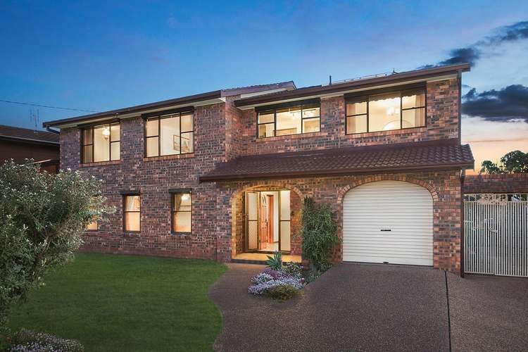 Second view of Homely house listing, 15 Boomerang Street, Budgewoi NSW 2262