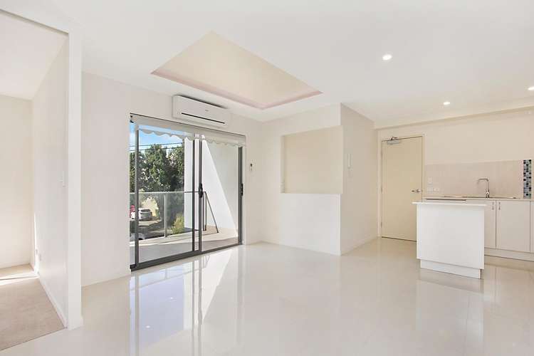 Second view of Homely apartment listing, 8/4 Bradford Street, Labrador QLD 4215