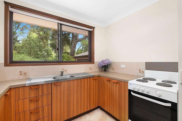 Third view of Homely villa listing, 4/322-324 Katoomba Street, Katoomba NSW 2780