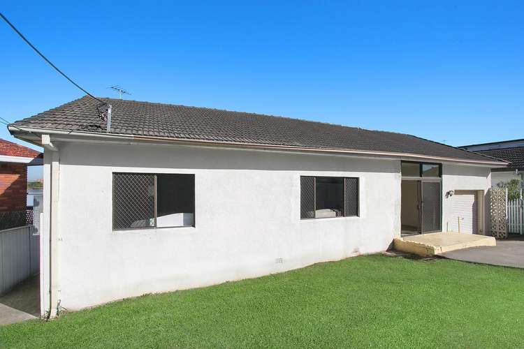 Second view of Homely house listing, 18 Alkoo Avenue, Little Bay NSW 2036