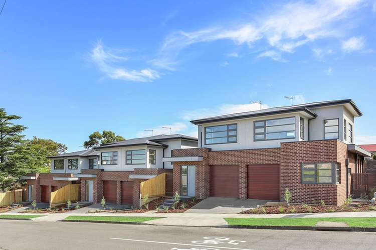 Main view of Homely townhouse listing, 1/45-47 Warwick Road, Greensborough VIC 3088