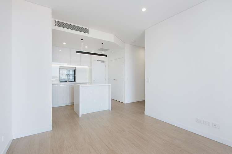 Third view of Homely unit listing, 652/15 Finnegan Street, Hamilton QLD 4007